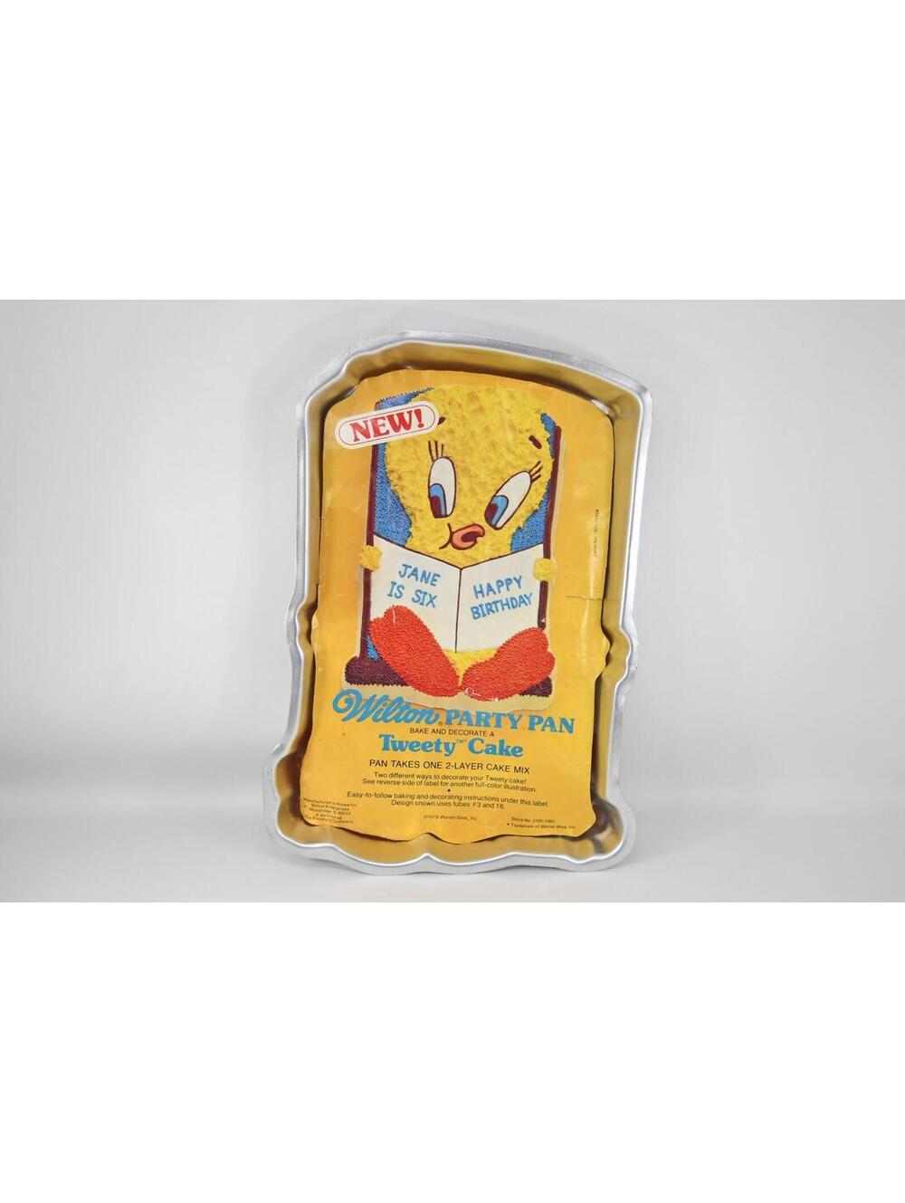 VTG Wilton Tweety Bird Cake Pan 2105-1383 Warner Bros. Looney Tunes 1990s
